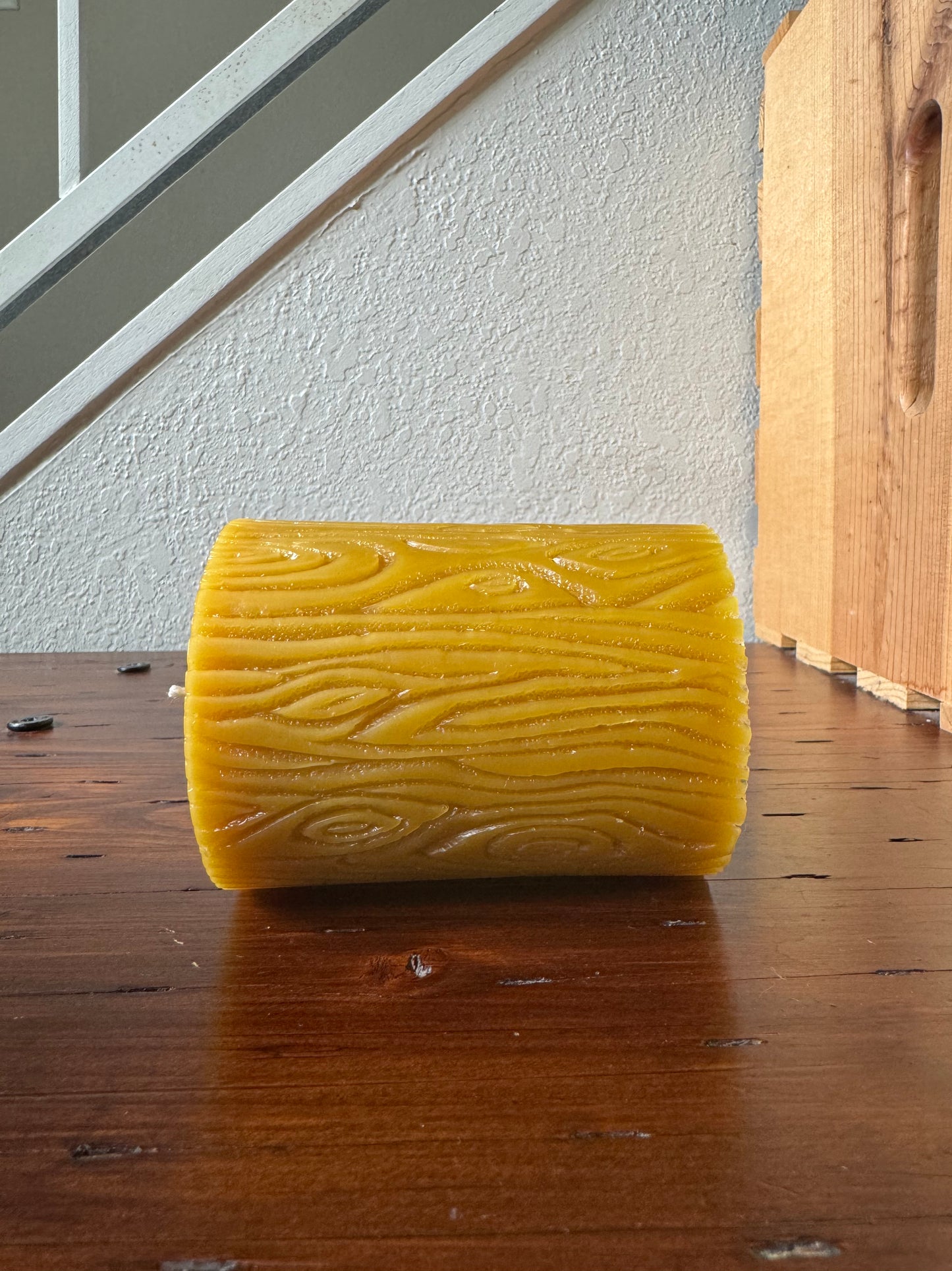 Beeswax Candle :: Wildwood