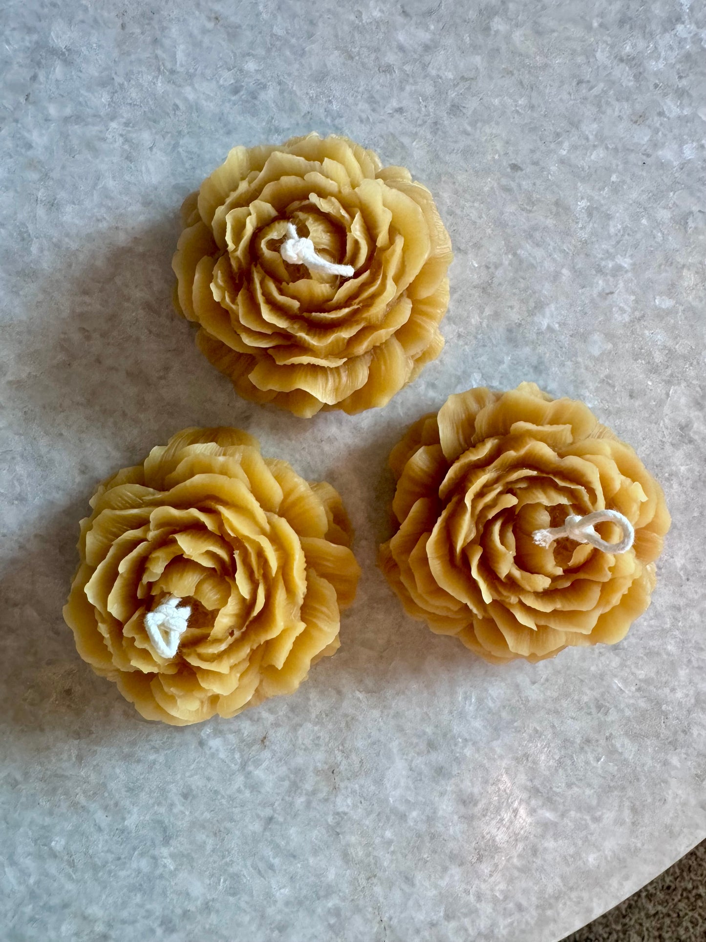 Beeswax Candle :: Peony Flower