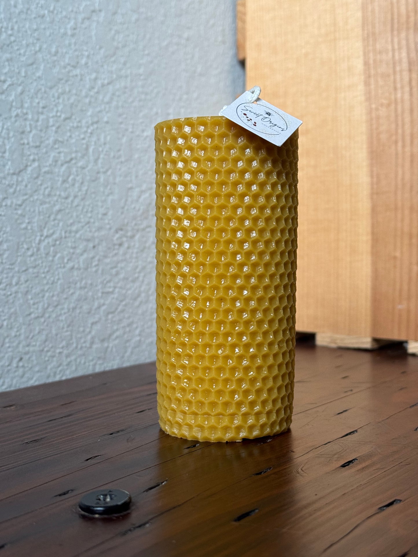 Beeswax Candle :: Honeycomb Pillar