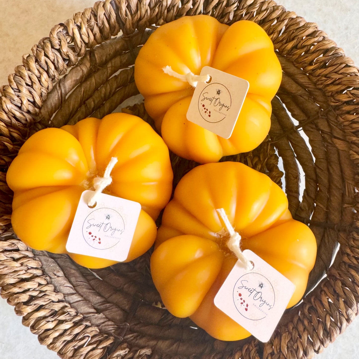 Beeswax Candle :: Heirloom Tomato