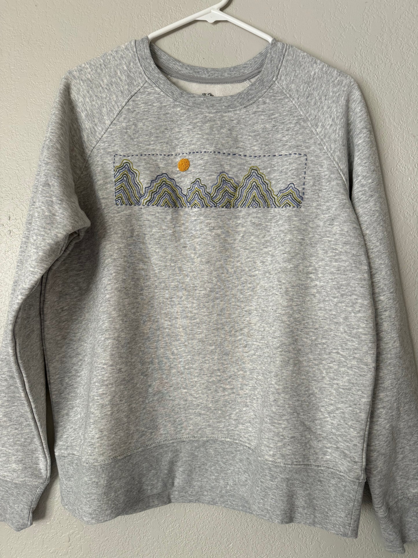 Hand Embroidered Crewneck : Mountain Range, Large