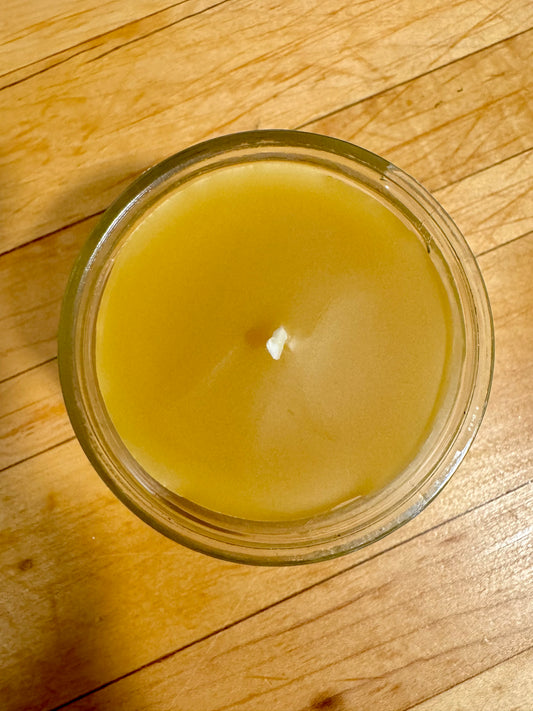 Beeswax Candle : Simple