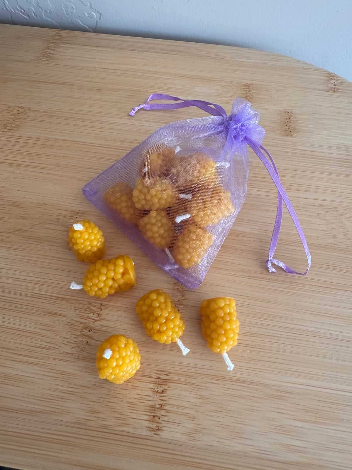 Beeswax Candle :: Blackberry Birthday
